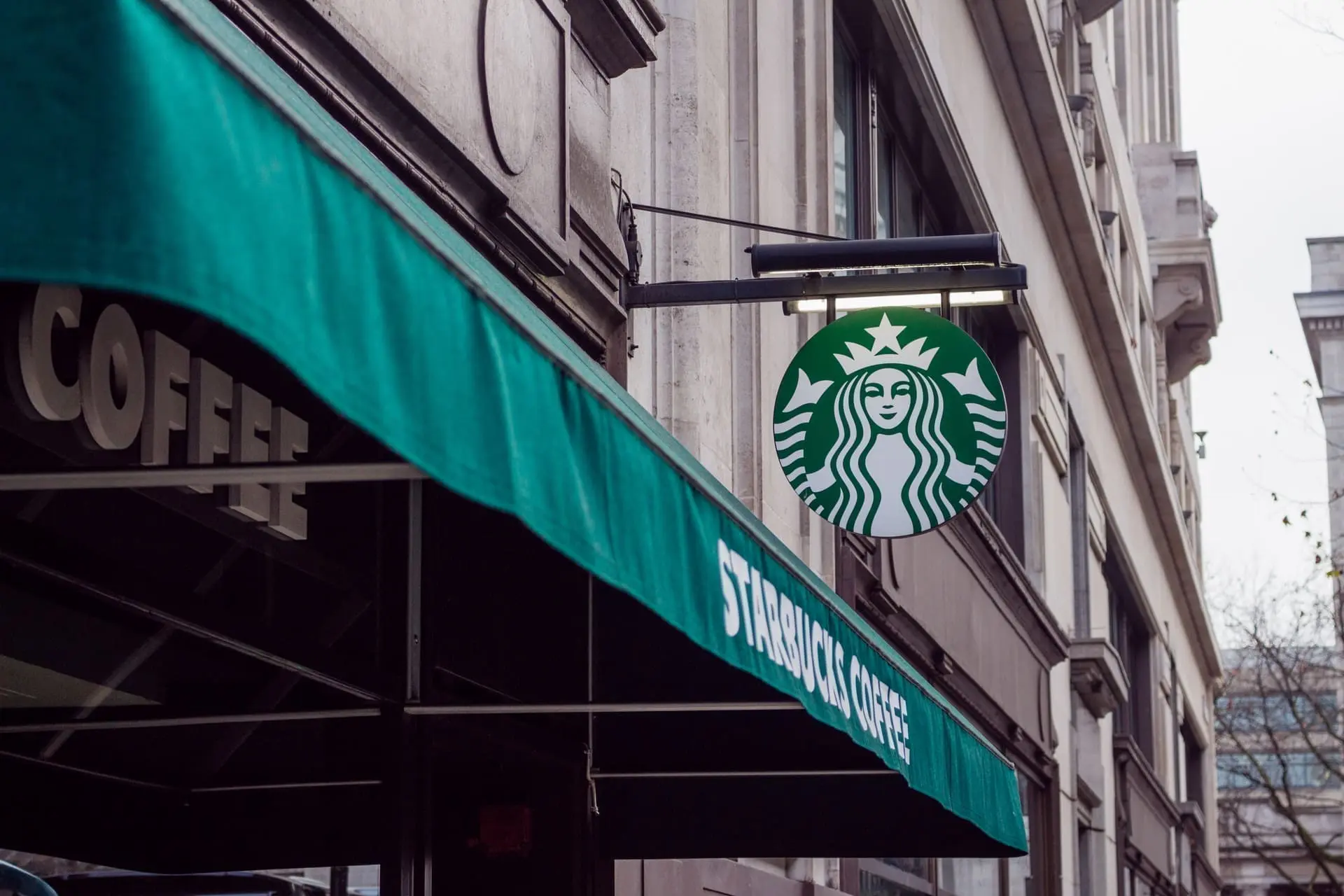 Starbucks expanding its stores