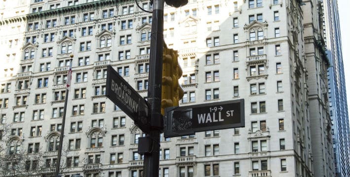 Wall Street Suffers Losses