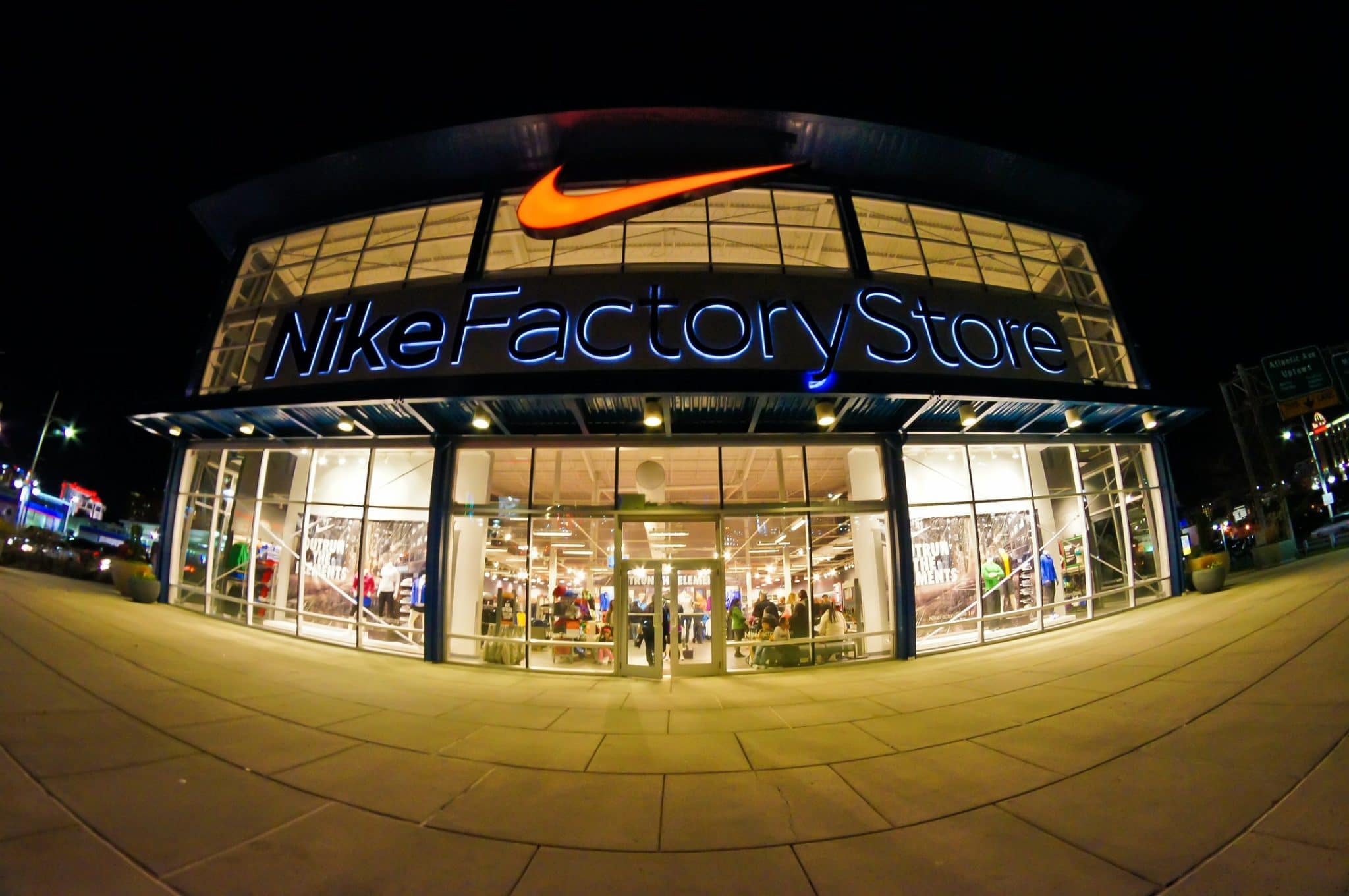 How to Buy Nike Stock Introductory Guide to New Traders 2021